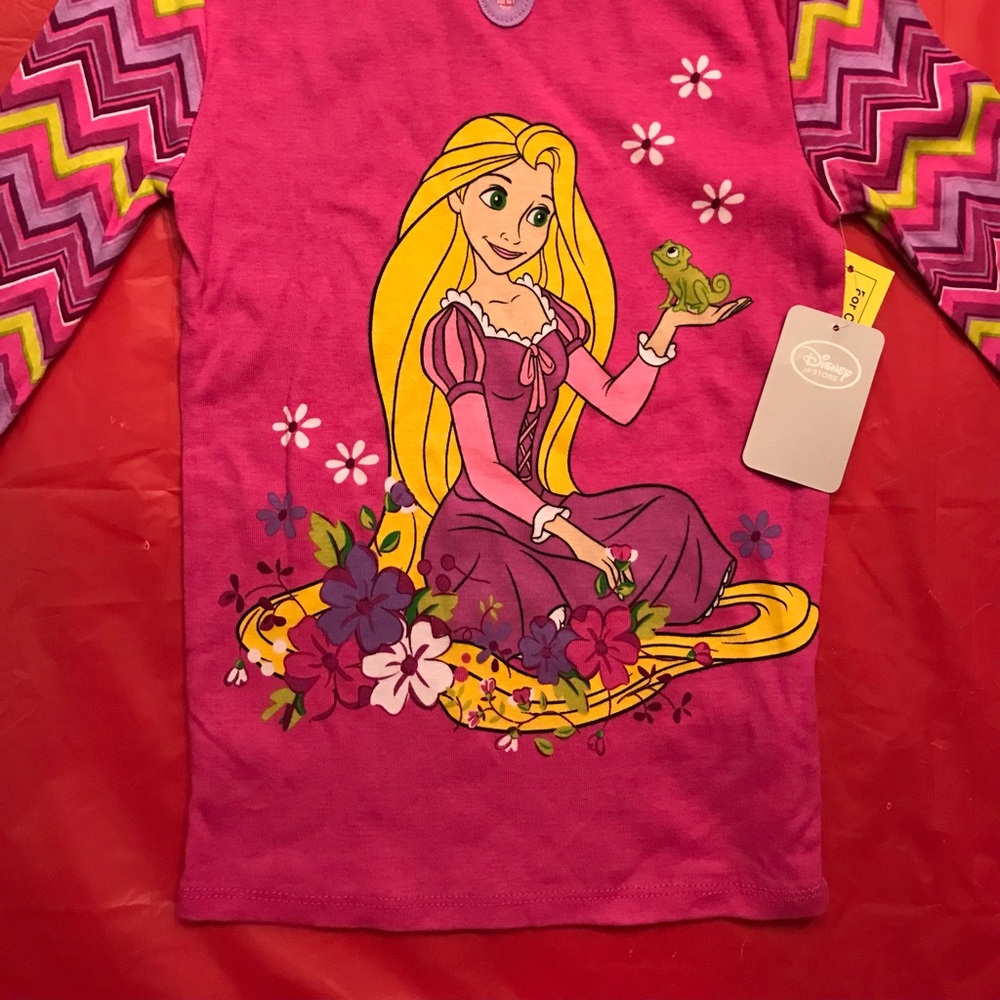 Girls Disney Rapunzel sz 8 long sleeve T or PJ top - Picture 5 of 5